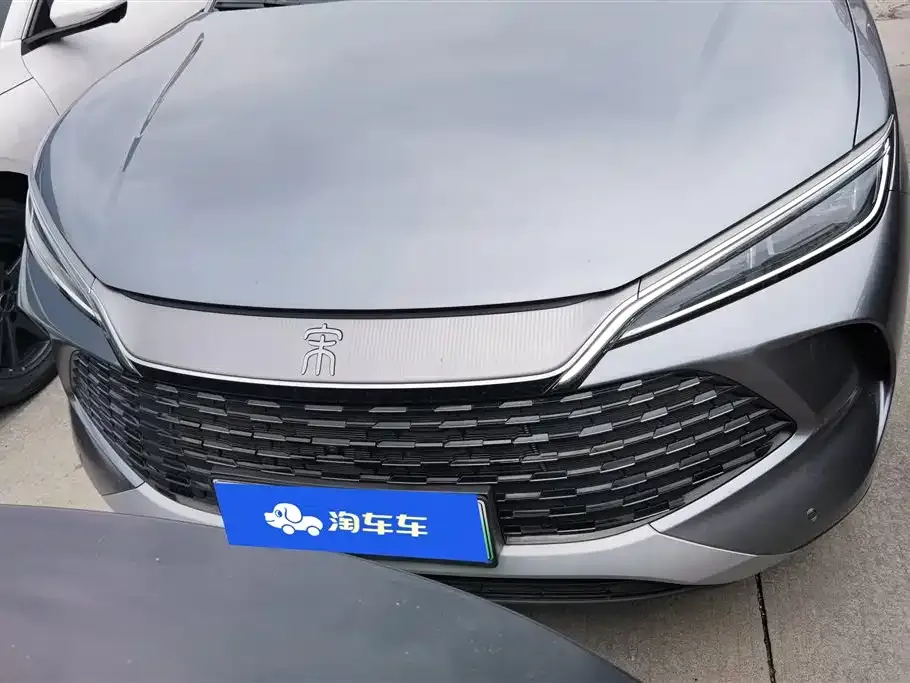 BYD L DM-i — фото 4