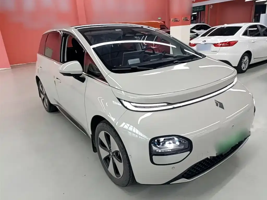 Baojun Yunduo — фото 9
