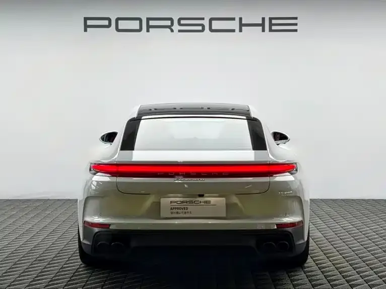 Porsche Panamera — фото 2