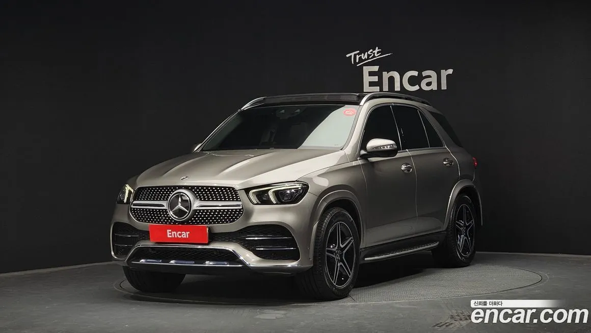 Mercedes-Benz GLE-Class — фото 1