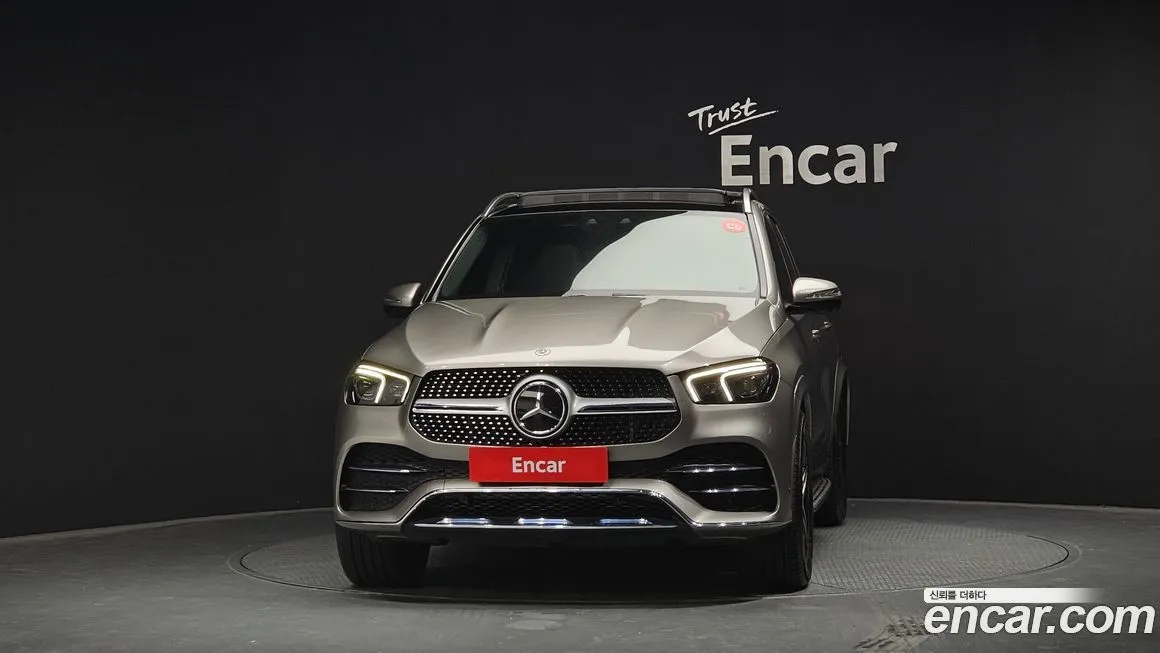Mercedes-Benz GLE-Class — фото 5