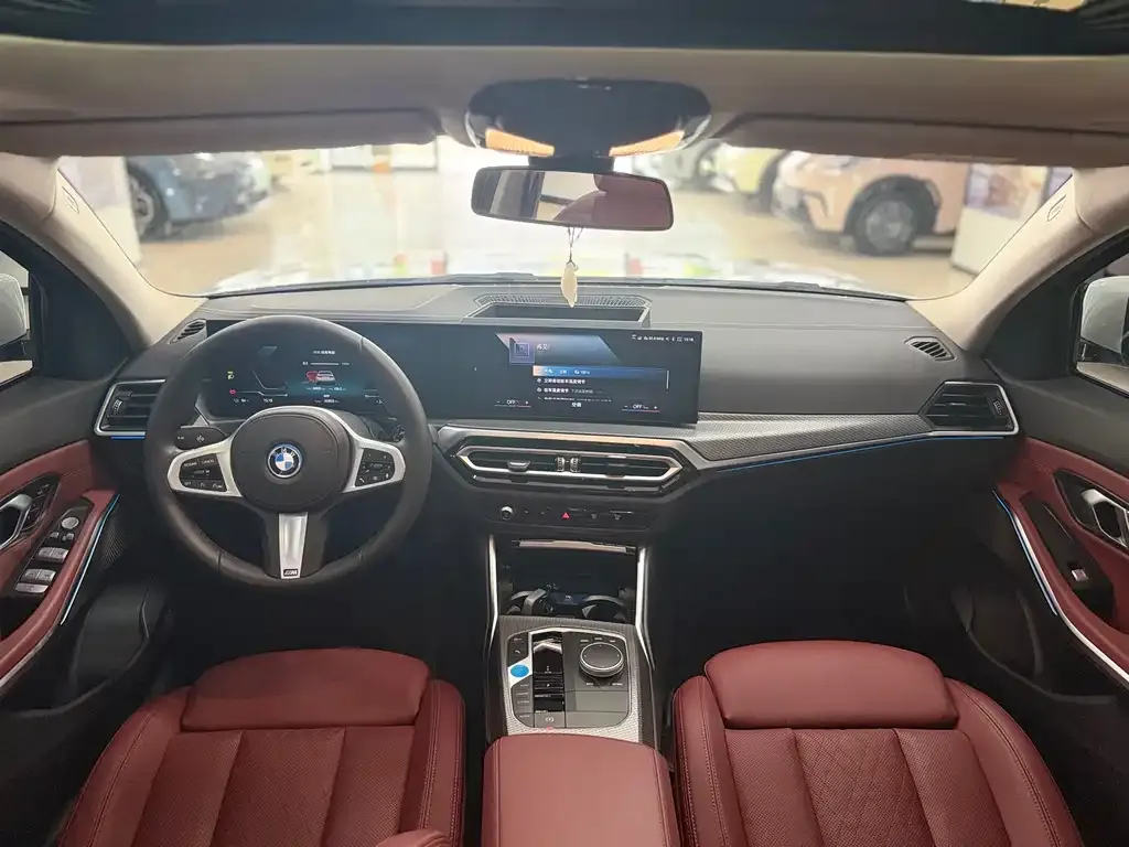 BMW i3 — фото 10