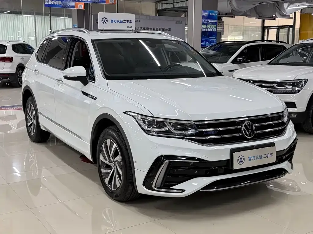 Volkswagen Tiguan L New Energy — фото 6
