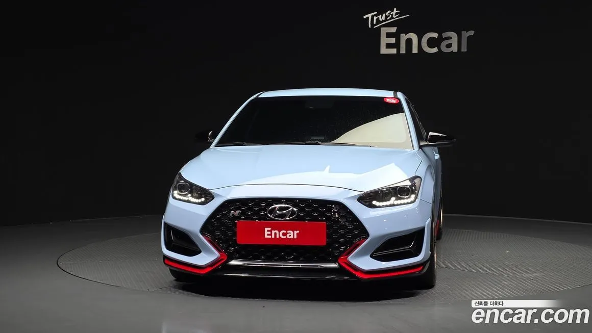 Hyundai Veloster — фото 2