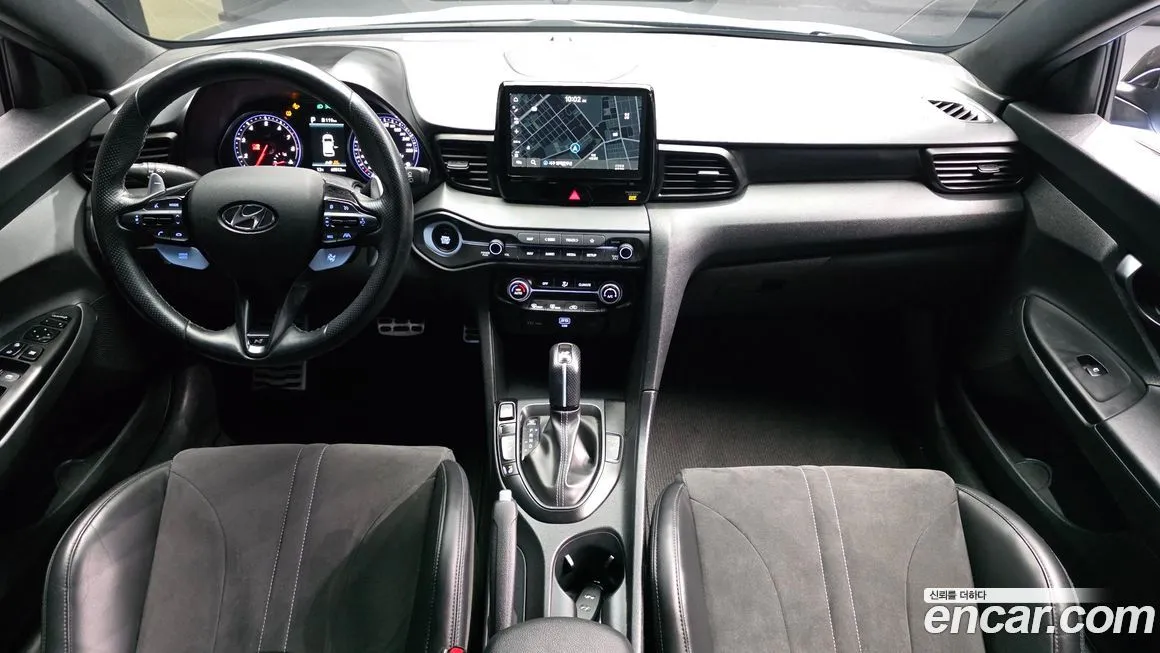 Hyundai Veloster — фото 5