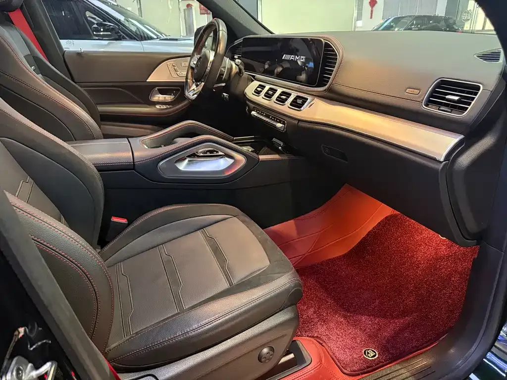 Mercedes-Benz GLE AMG — фото 7