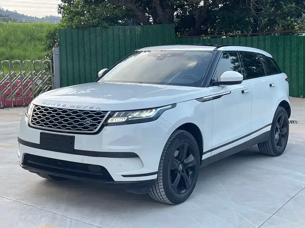 Land Rover Velar — фото 1
