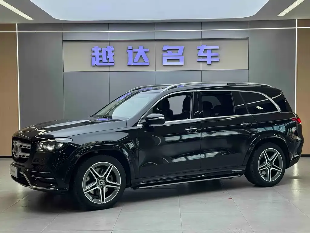 Mercedes-Benz GLS — фото 1