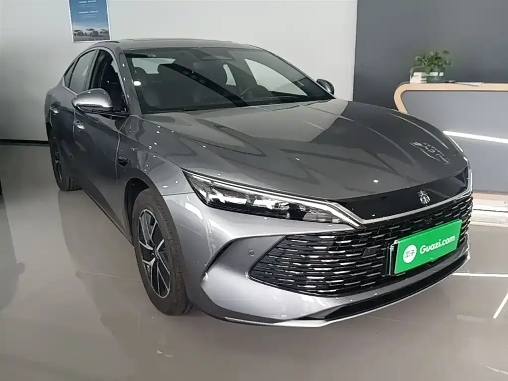 BYD Qin L — фото 6