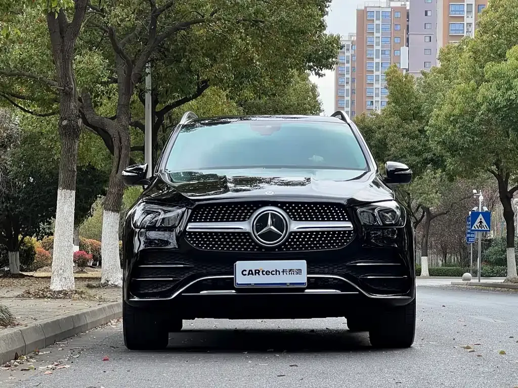 Mercedes-Benz GLE — фото 10