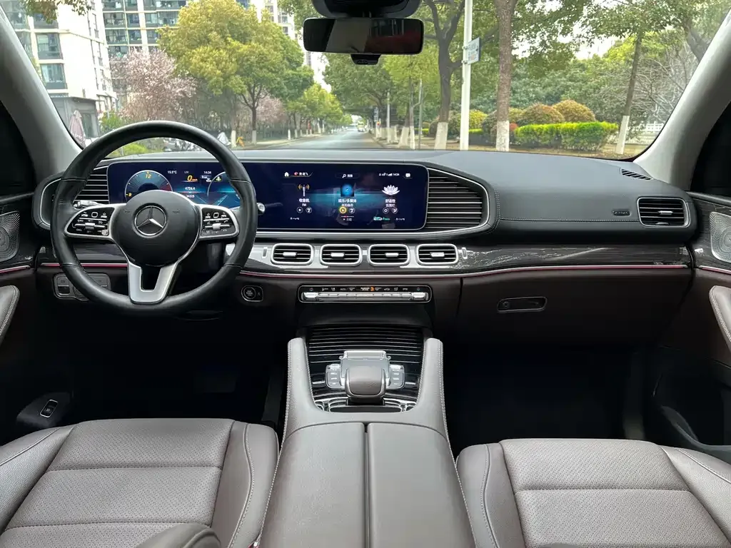 Mercedes-Benz GLE — фото 6