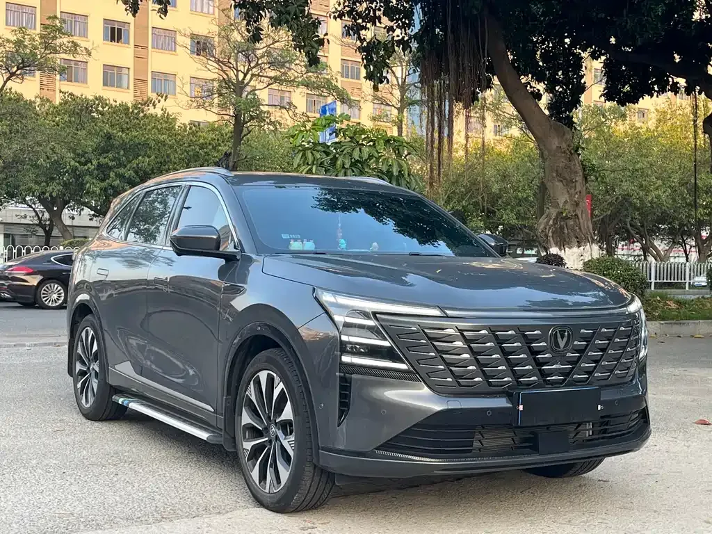 Changan CS75PLUS — фото 8