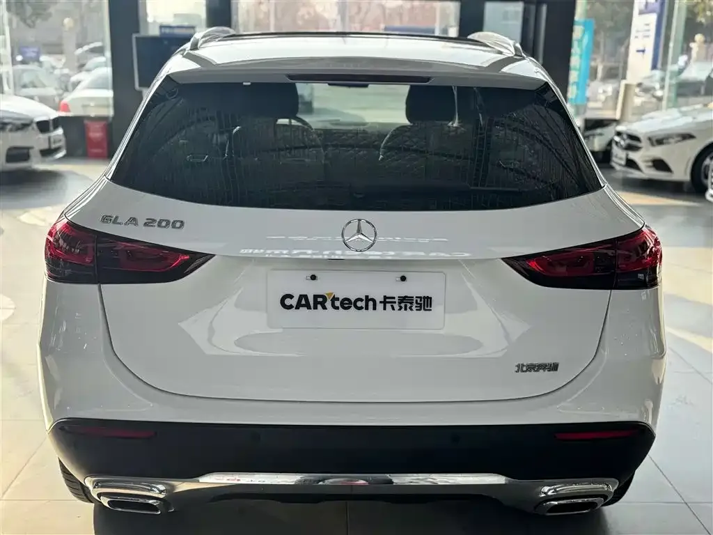 Mercedes-Benz GLA — фото 9