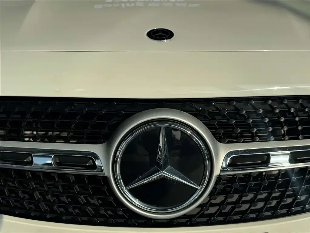 Mercedes-Benz GLA — фото 3