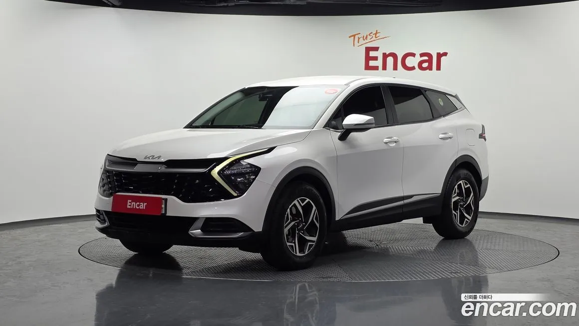 Kia Sportage — фото 1