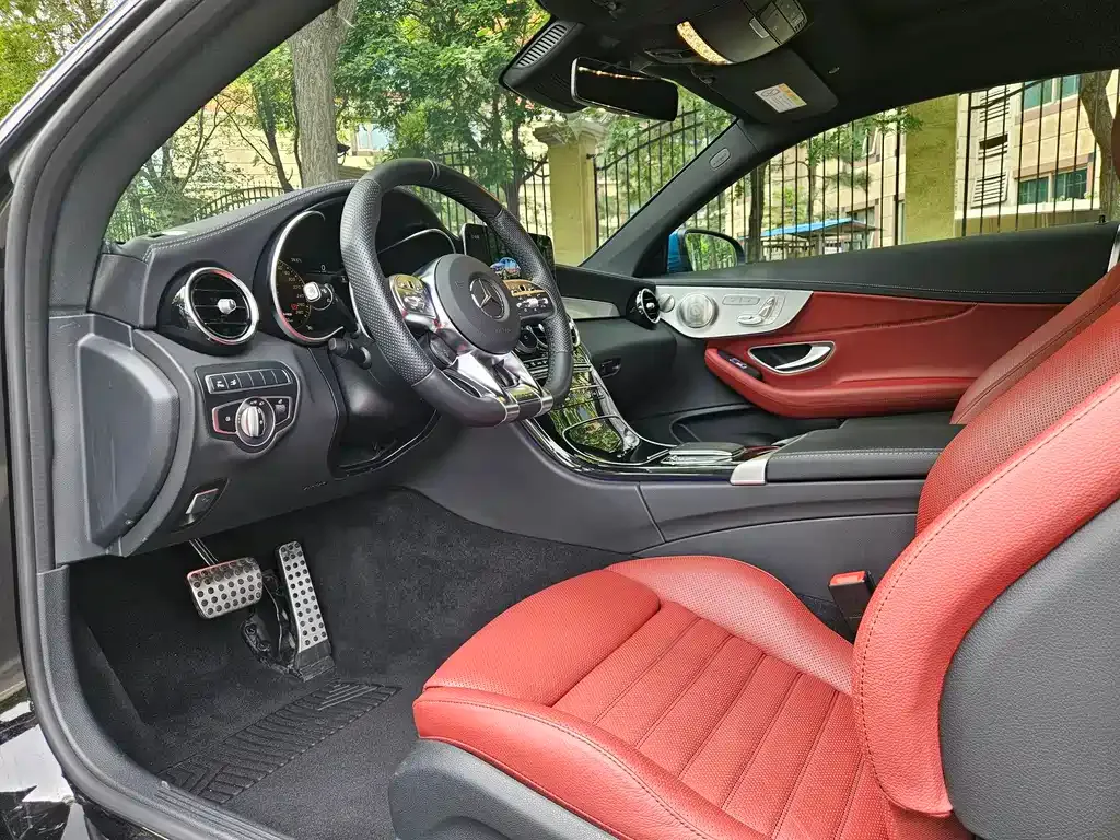 Mercedes-Benz C-Class AMG — фото 4
