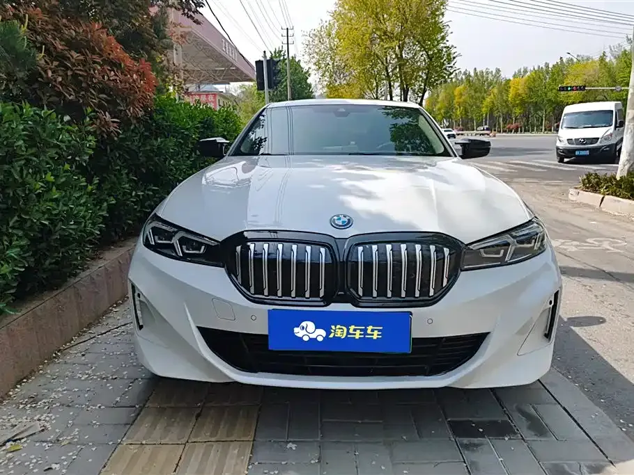 BMW i3 — фото 10
