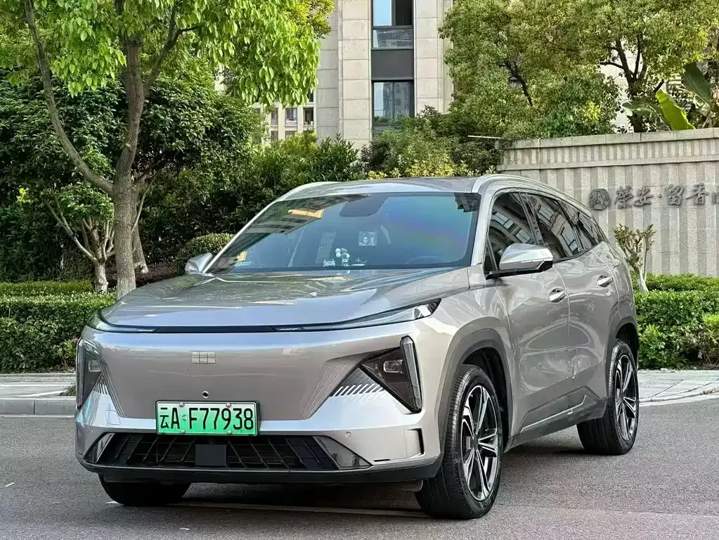 Geely Galaxy L7 — фото 1