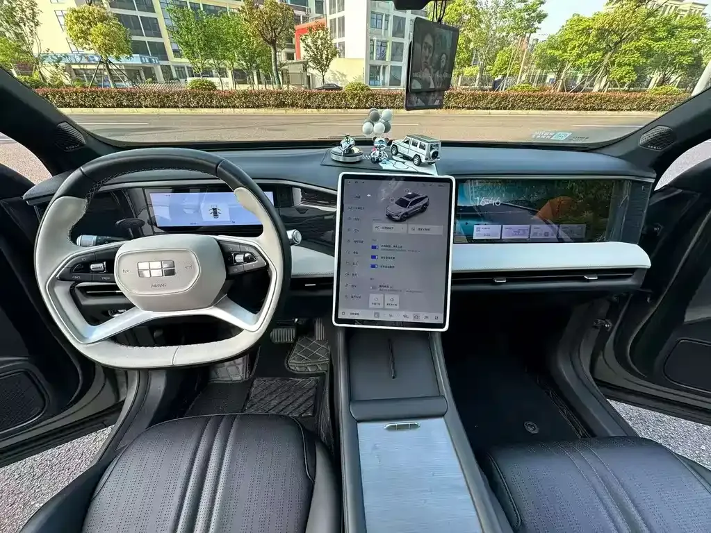 Geely Galaxy L7 — фото 4