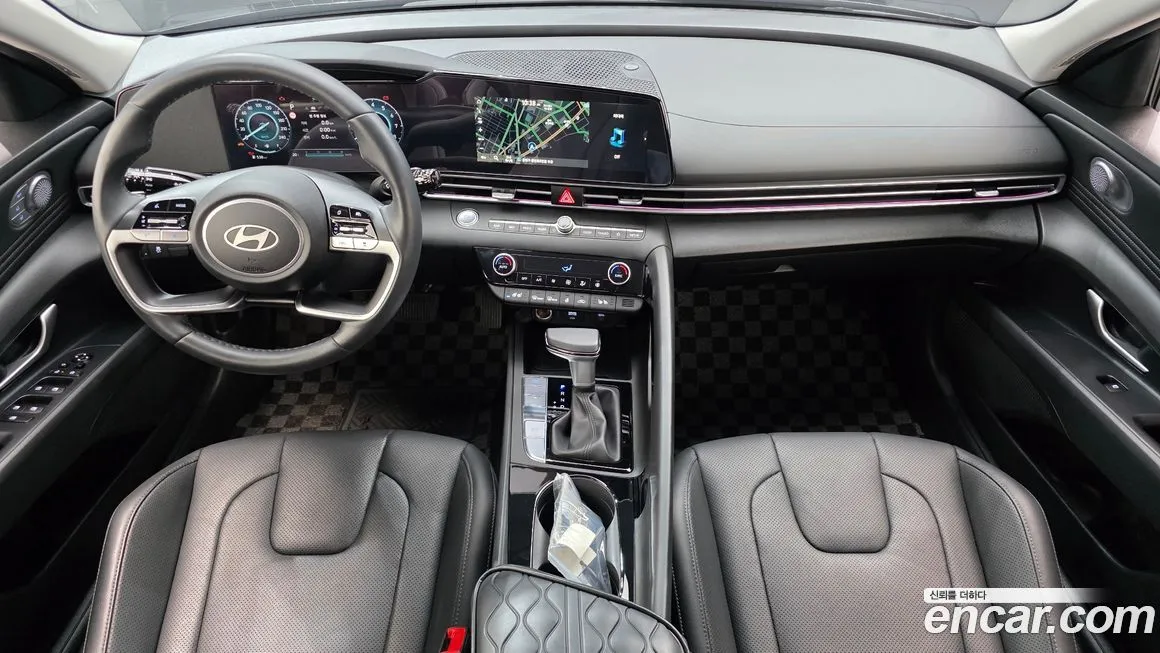 Hyundai AVANTE — фото 8