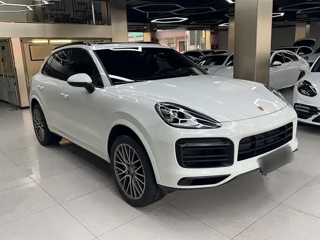 Porsche Cayenne — фото 6