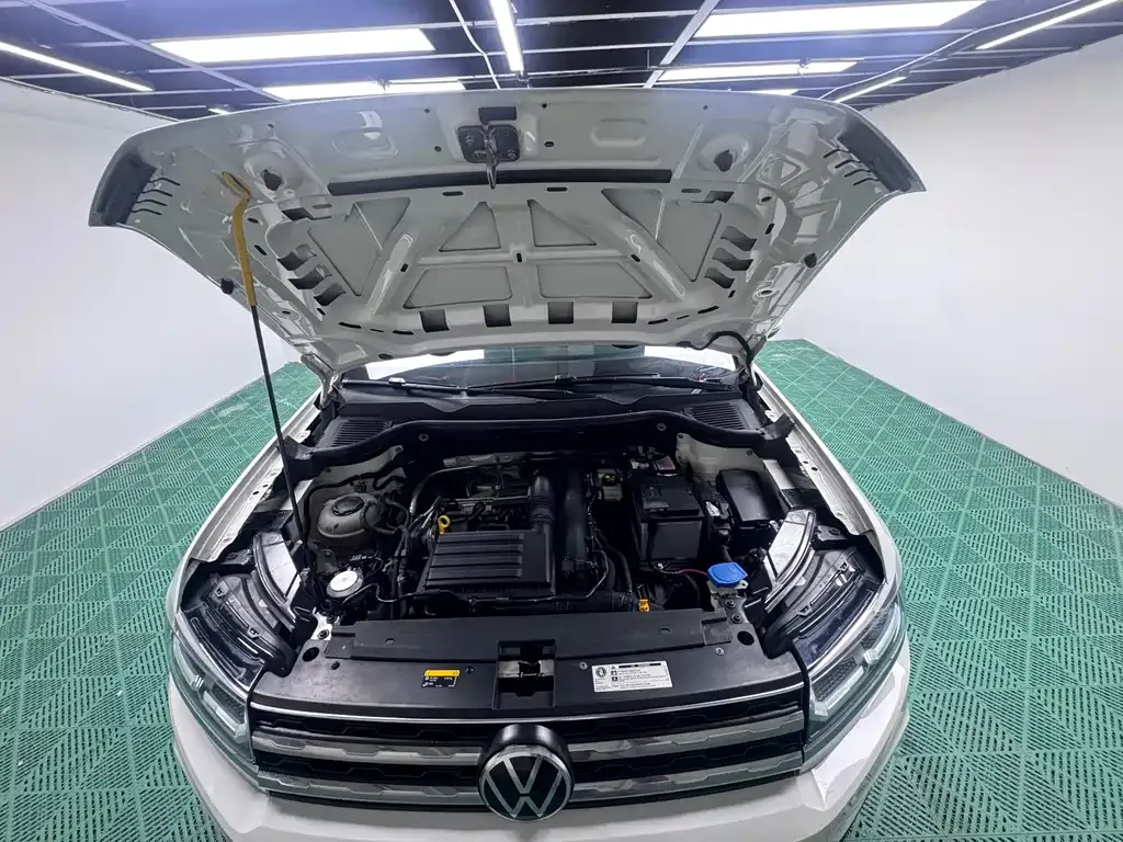 Volkswagen Tharu — фото 6