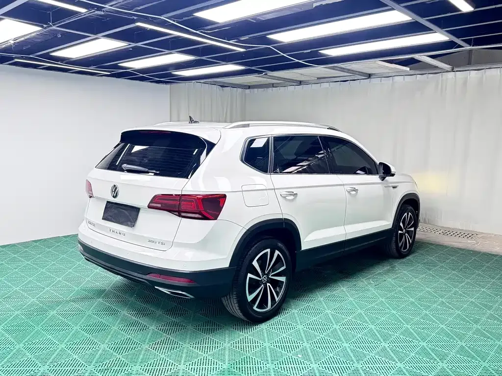 Volkswagen Tharu — фото 4