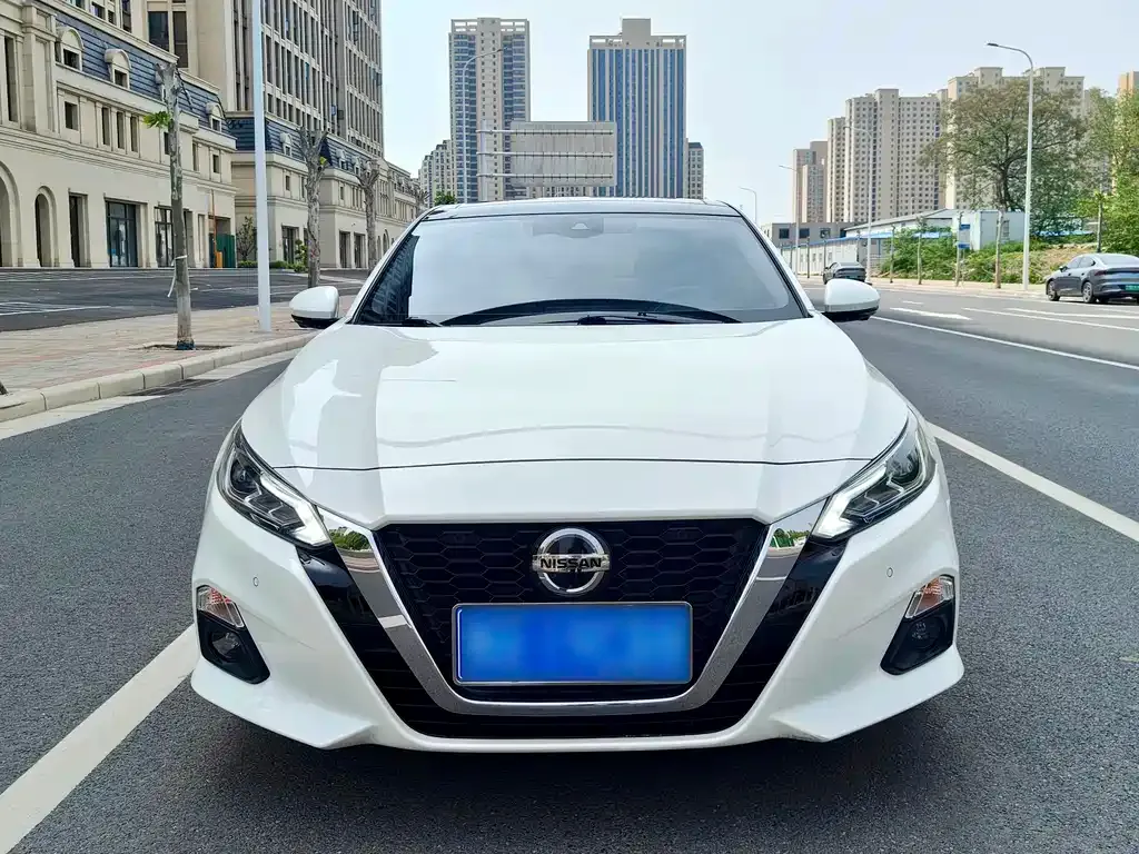 Nissan Teana — фото 3