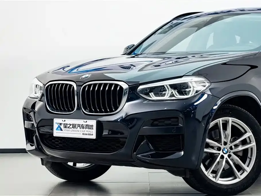 BMW X4 — фото 8