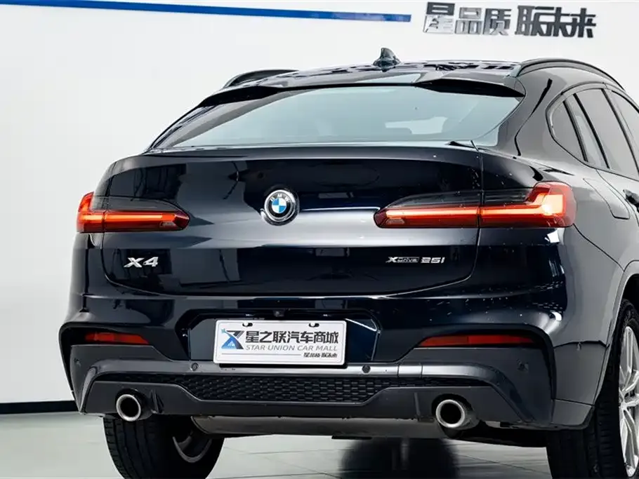 BMW X4 — фото 2