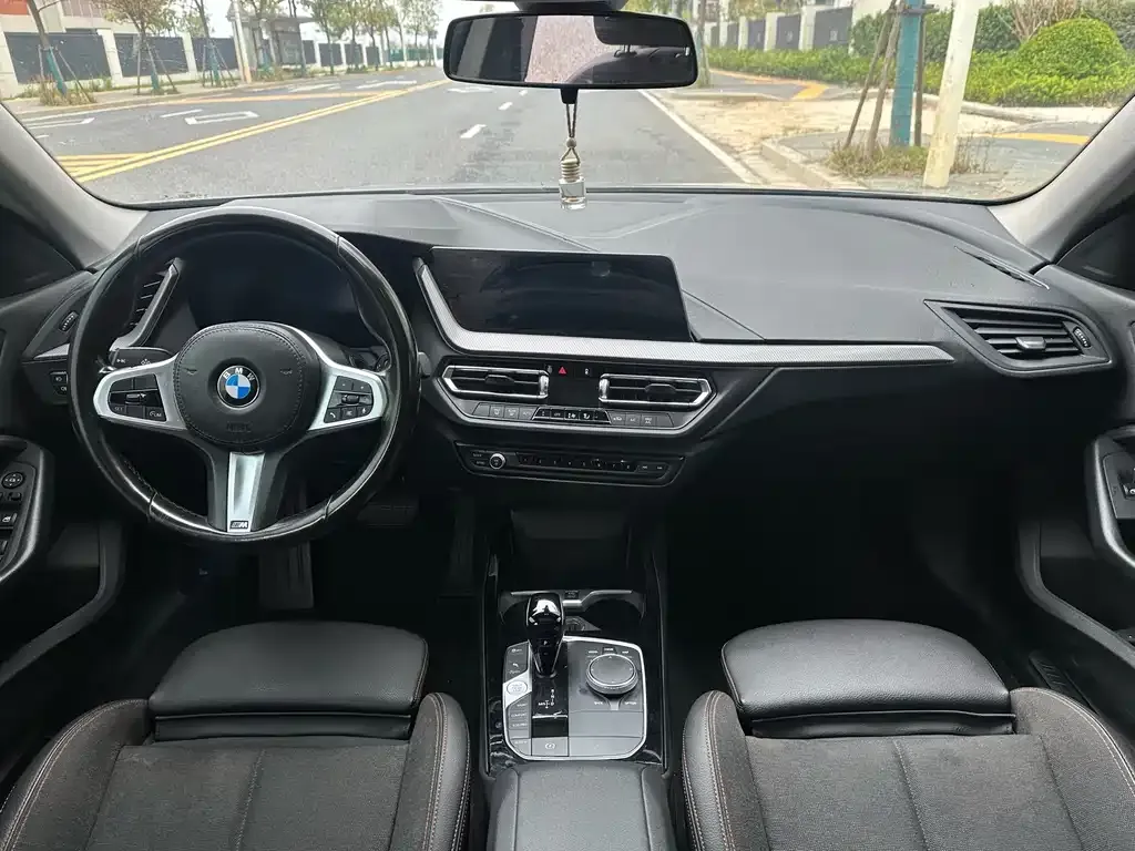 BMW 2 Series (Import) — фото 4