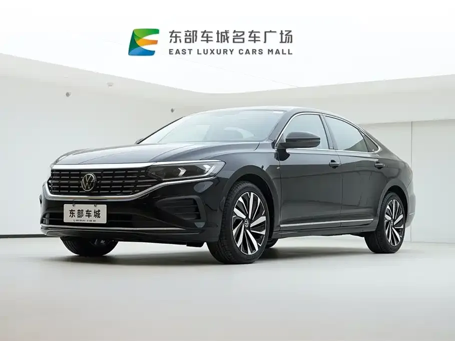 Volkswagen Passat — фото 1