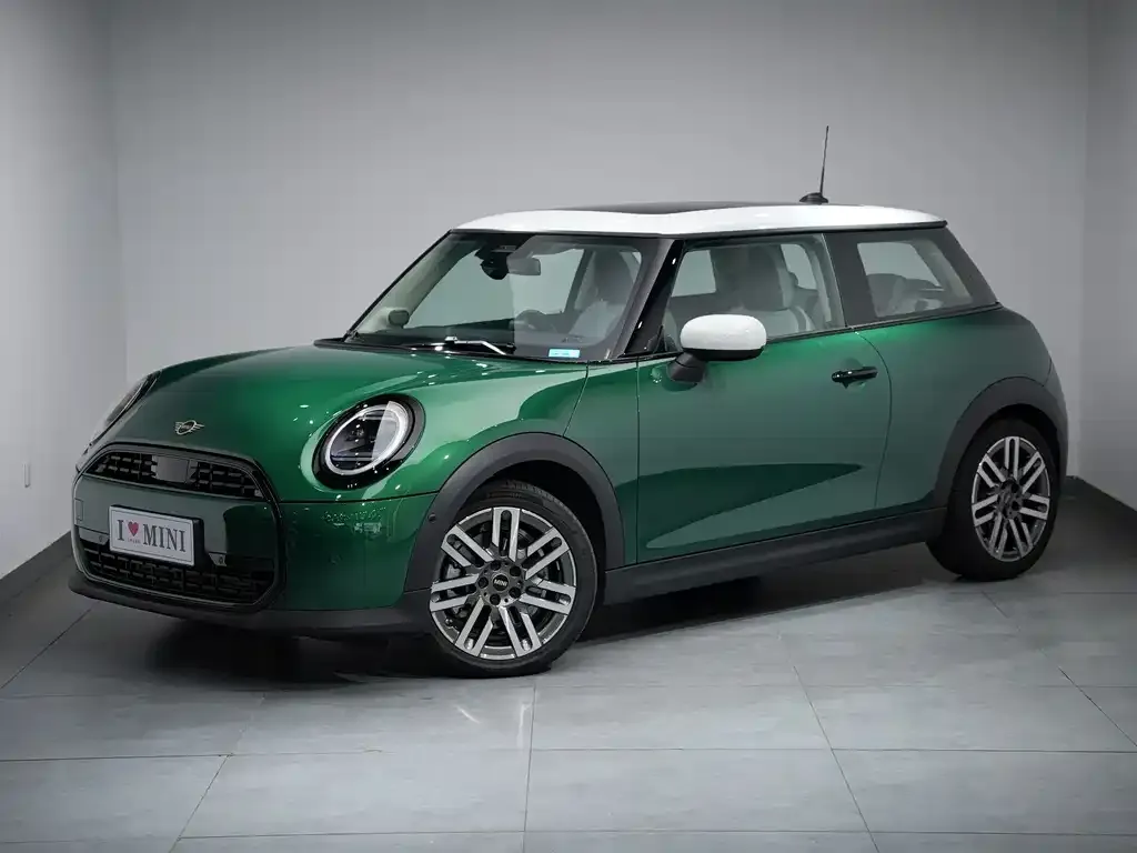 MINI Cooper (3-door) — фото 1