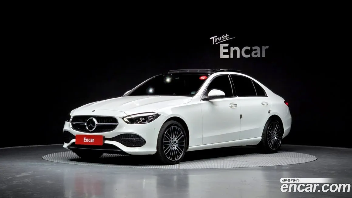 Mercedes-Benz C-Class — фото 1
