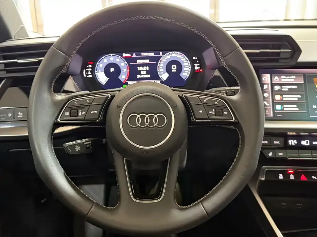 Audi A3 — фото 5