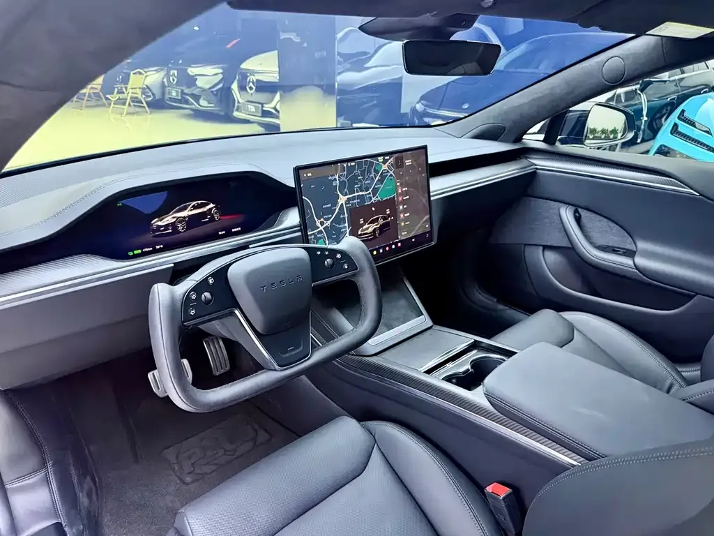 Tesla Model S — фото 6