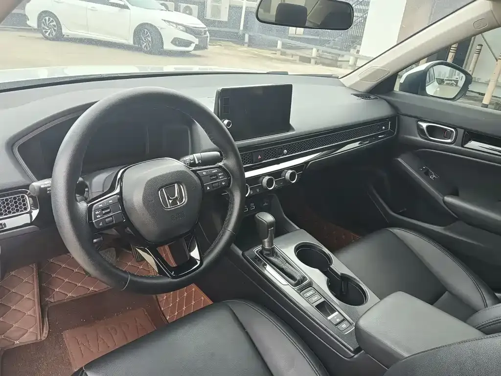 Honda Civic — фото 3