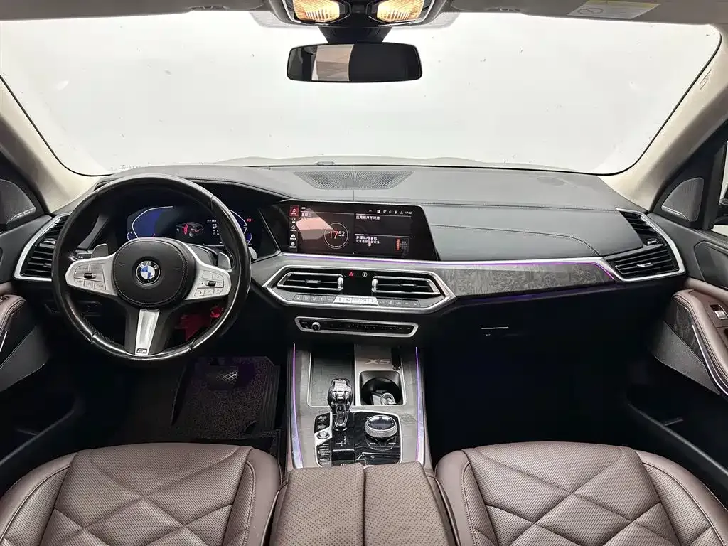 BMW X5 — фото 10
