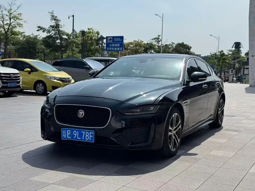 Jaguar XEL — фото 1