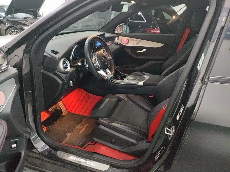 Mercedes-Benz GLC AMG — фото 8