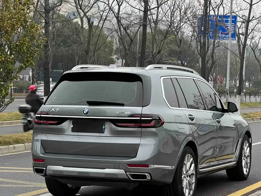 BMW X7 — фото 4