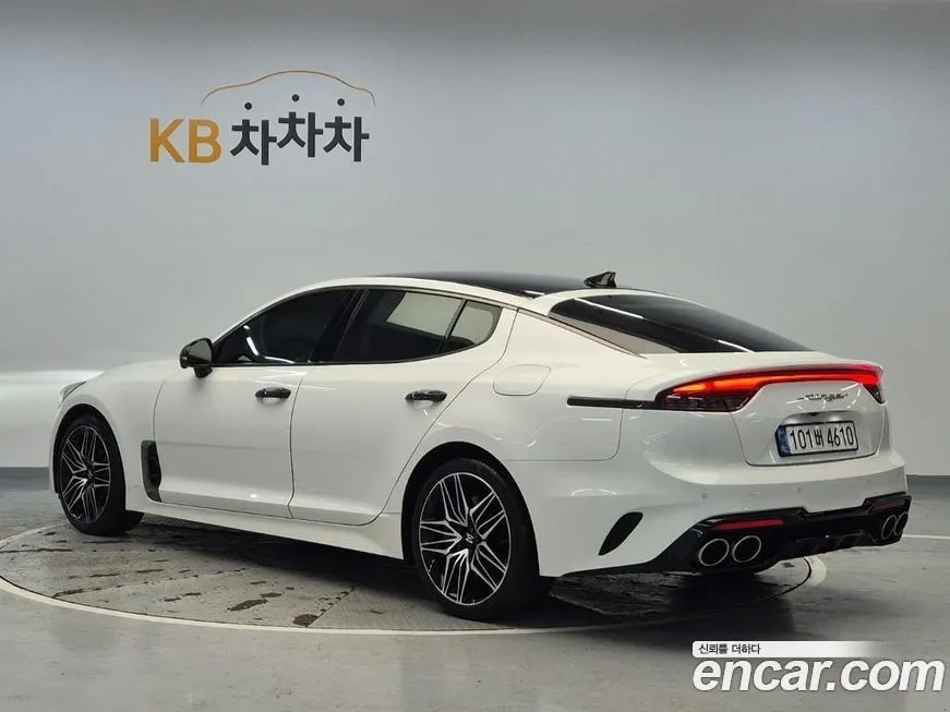 Kia Stinger — фото 4