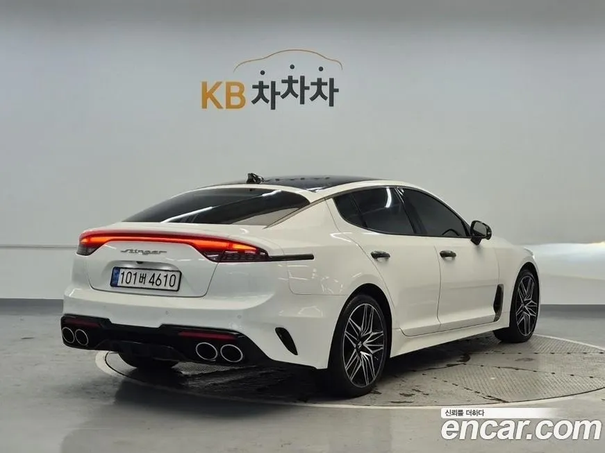 Kia Stinger — фото 2