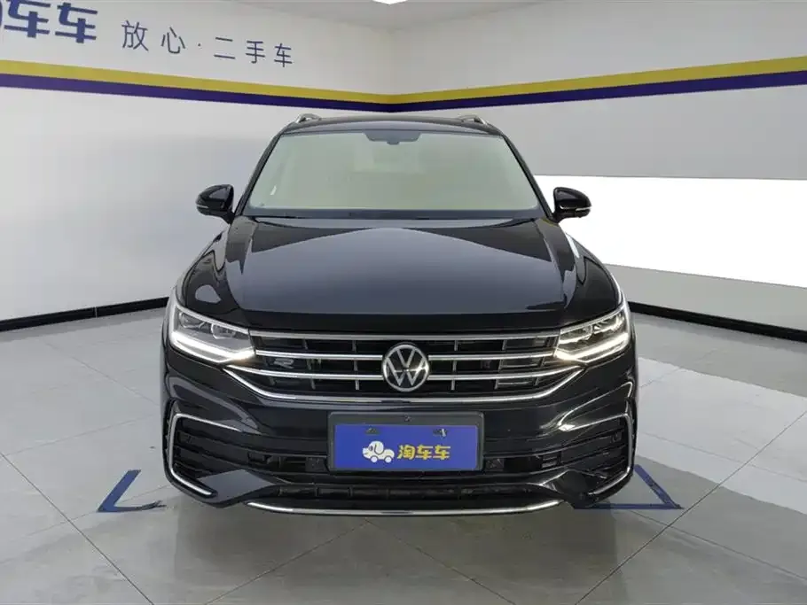 Volkswagen Tiguan L — фото 2