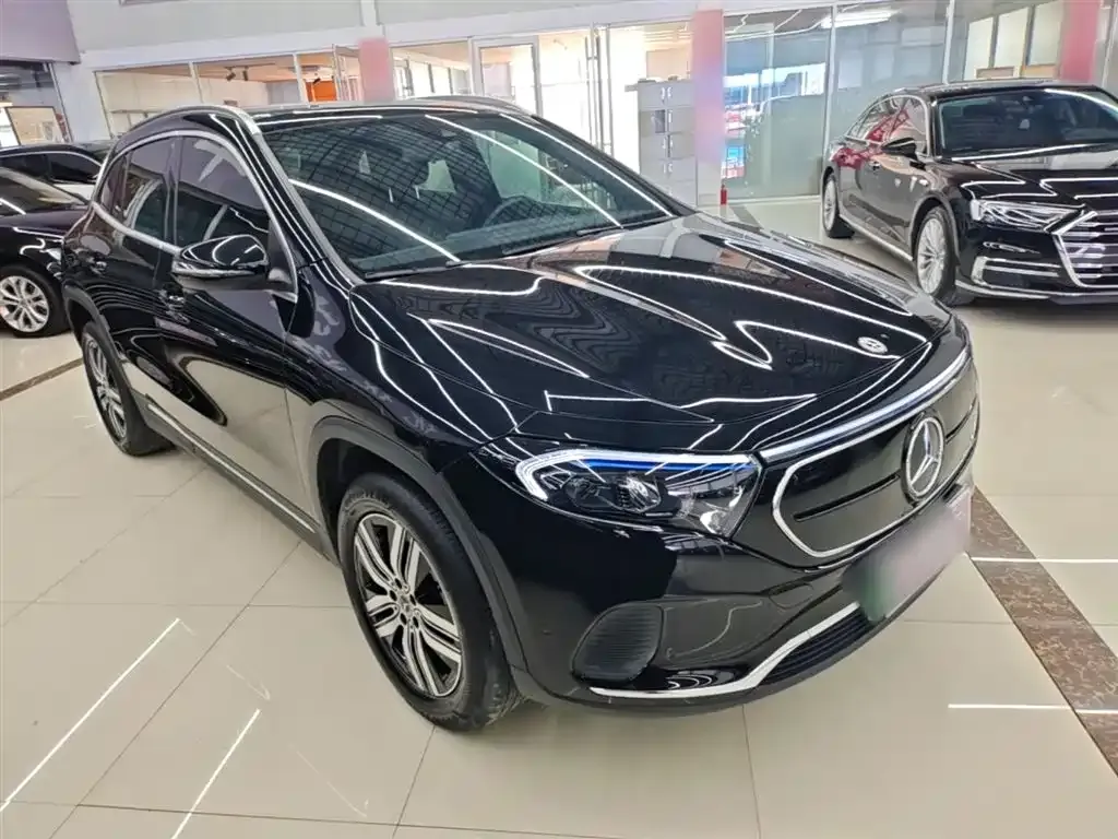Mercedes-Benz EQA — фото 3