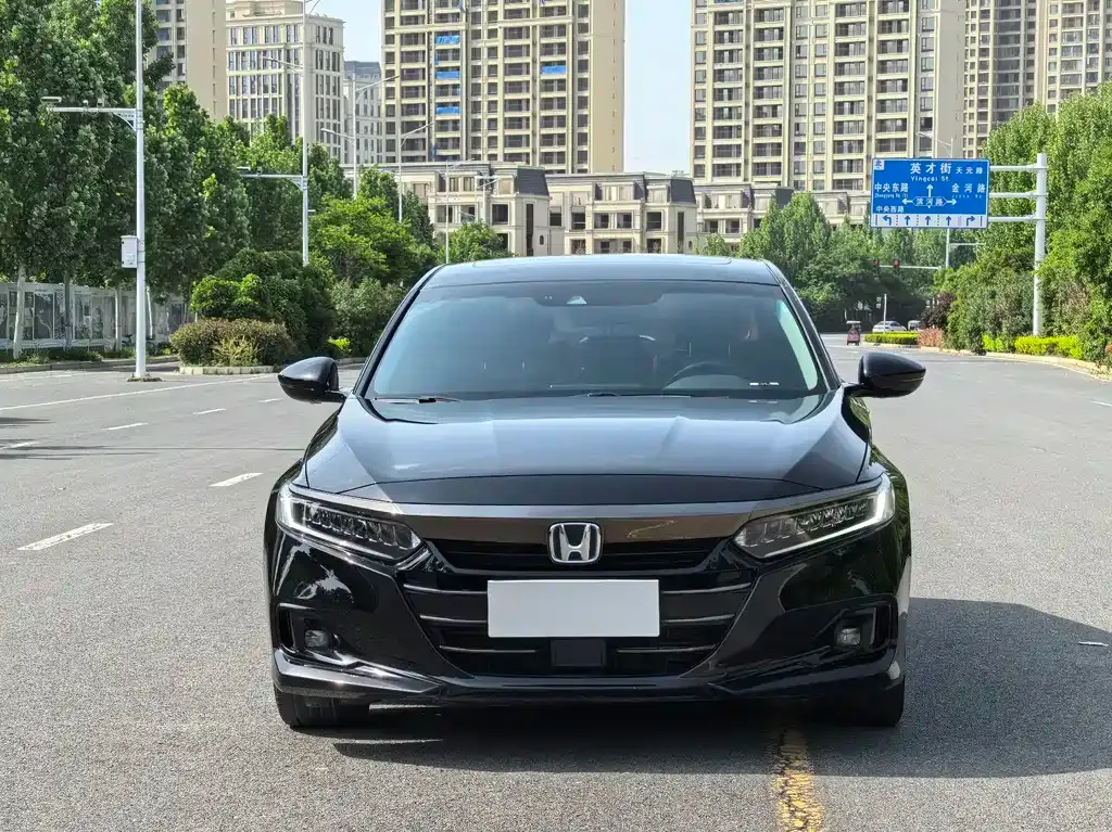 Honda Accord — фото 5