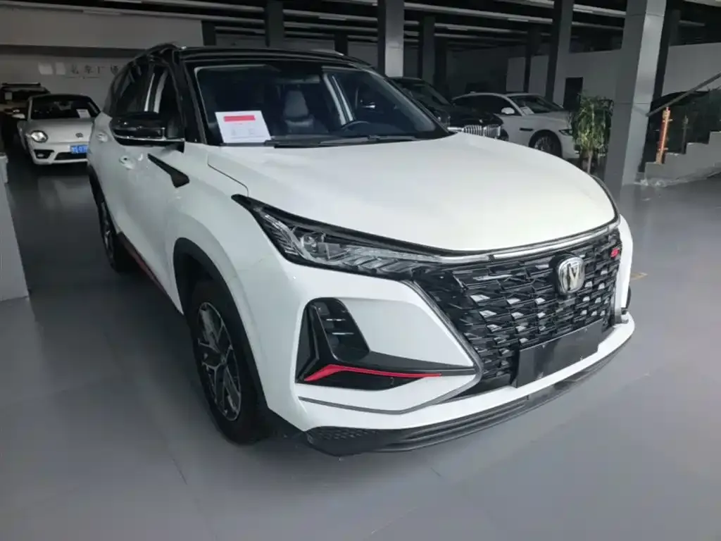 Changan CS75PLUS — фото 4