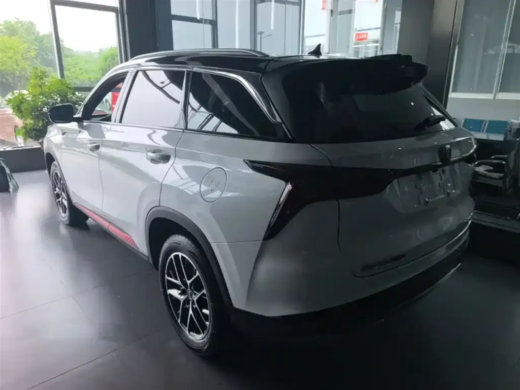 Changan CS75PLUS — фото 6