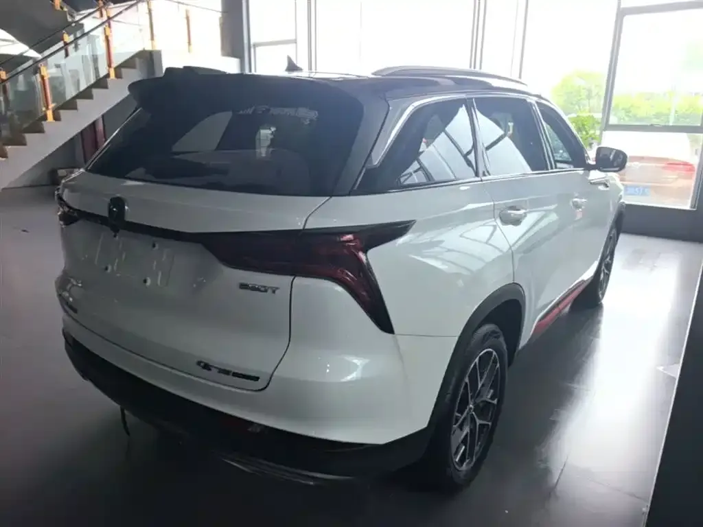 Changan CS75PLUS — фото 10