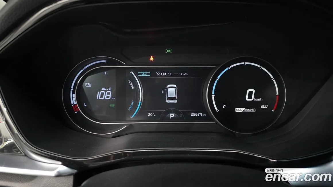Kia Niro — фото 9